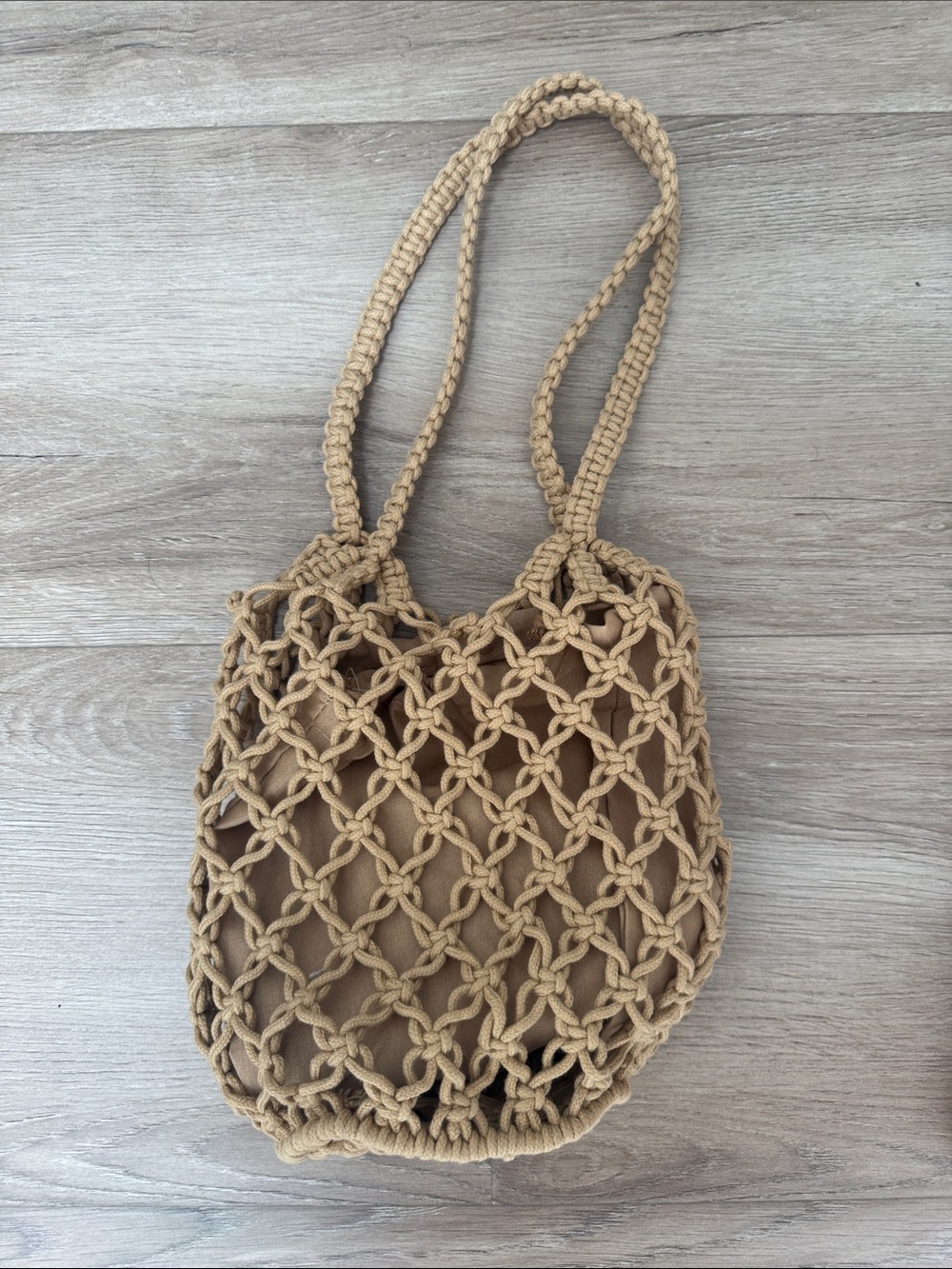 Handcrafted Tan Macrame Shoulder Bag - Picture 4 of 5
